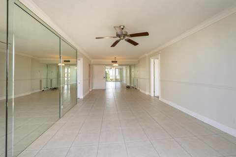 525 N Ocean Boulevard #423, Pompano Beach FL - photo 17 of 38