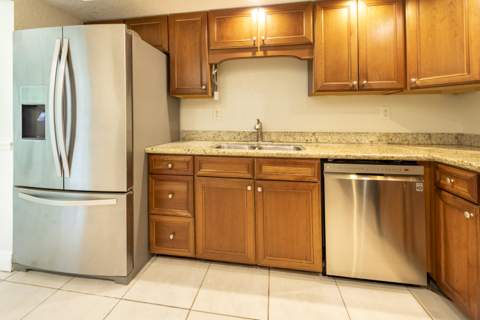 525 N Ocean Boulevard #423, Pompano Beach FL - photo 6 of 38