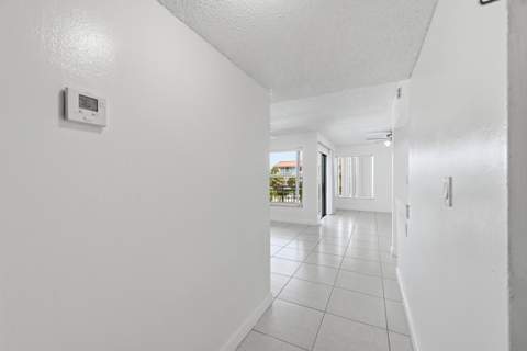 505 S Pine Island Road #B310, Plantation FL - photo 8 of 55