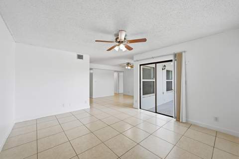 505 S Pine Island Road #B310, Plantation FL - photo 13 of 55