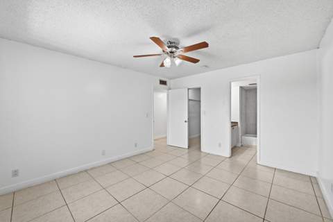 505 S Pine Island Road #B310, Plantation FL - photo 21 of 55
