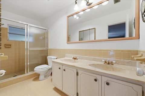 9401 NW 70 Place, Tamarac FL - photo 16 of 28