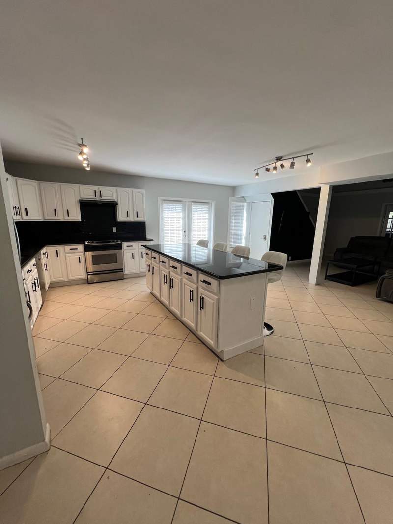 3 bedroom Single Family Residence at 2417 Sundy Avenue, Southridge, Delray Beach — photo 2