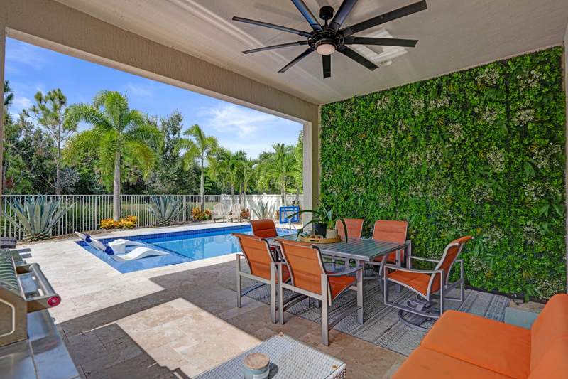 5 bedroom Single Family Residence at 8655 NW 39th Court, Coral Lago, Coral Springs — photo 4