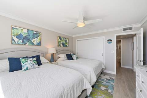 5200 N Ocean Boulevard #914A, Lauderdale-By-The-Sea FL - photo 12 of 58
