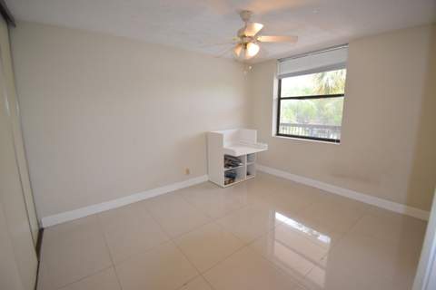 2768 S Carambola Circle #302, Coconut Creek FL - photo 16 of 17