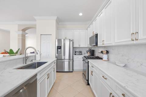 396 NW Springview Loop, Port St. Lucie FL - photo 13 of 75