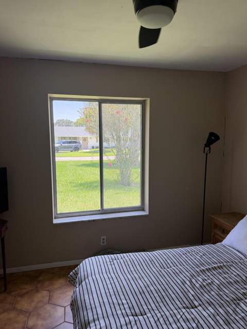 3079 Indian Trail, Lake Worth FL - photo 10 of 25