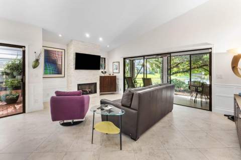 13120 Bonnette Drive, Palm Beach Gardens FL - photo 10 of 48