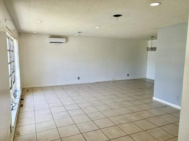 3 bedroom Single Family Residence at 5371 NE 17th Terrace, Coral Ridge Isles, Fort Lauderdale — photo 3