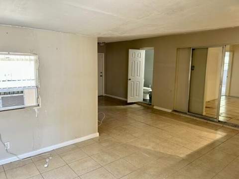 5371 NE 17th Terrace, Fort Lauderdale FL - photo 7 of 33