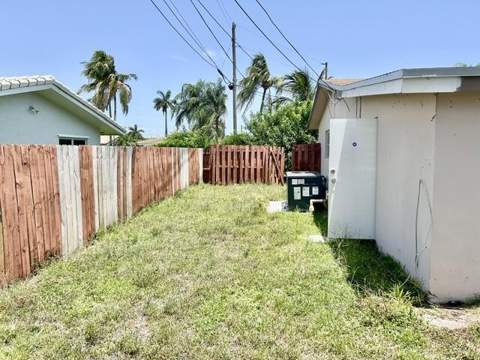 5371 NE 17th Terrace, Fort Lauderdale FL - photo 11 of 33