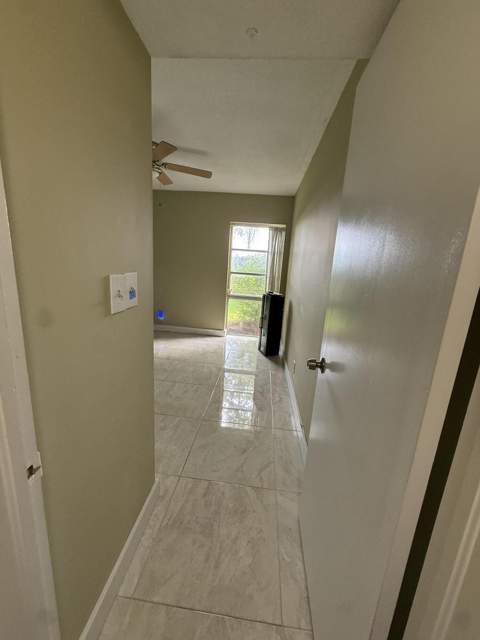 22 Golfs Edge #B, West Palm Beach FL - photo 14 of 28