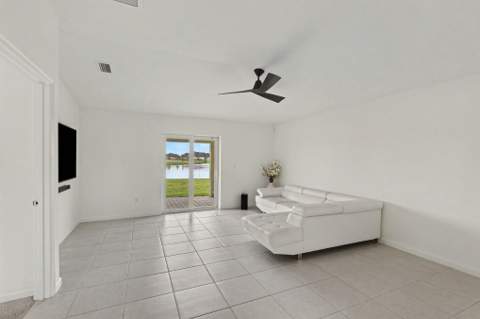 969 Bent Creek Drive, Fort Pierce FL - photo 12 of 42