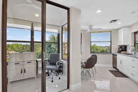 7535 La Paz Boulevard #306, Boca Raton FL - photo 11 of 37