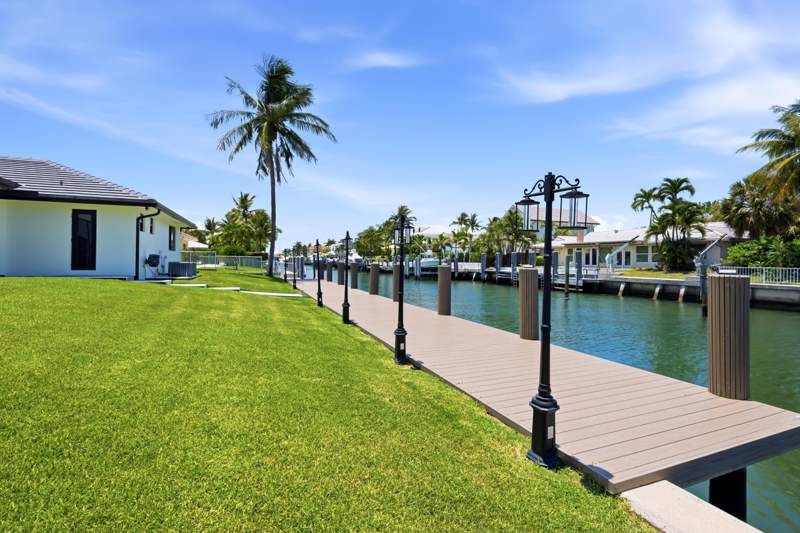 5 bedroom Single Family Residence at 1170 Fairview Lane, Palm Beach Isles 2, Singer Island — photo 4