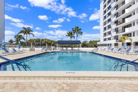 1208 Marine Way #901, North Palm Beach FL - photo 6 of 49