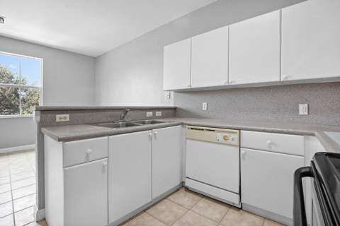 2019 Shoma Drive #178, Royal Palm Beach FL - photo 8 of 41