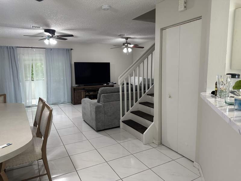 3 bedroom Townhouse at 1420 SW 47th Avenue, Olympia & York Residential Plat, Deerfield Beach — photo 3