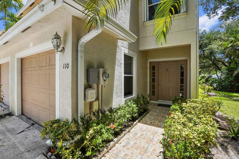 3 bedroom Townhouse at 110 Crosswinds Drive, Riverbridge, Greenacres — photo 3