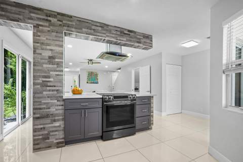 110 Crosswinds Drive, Greenacres FL - photo 13 of 35