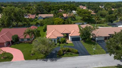 8571 NW 53rd Court, Coral Springs FL - photo 7 of 47