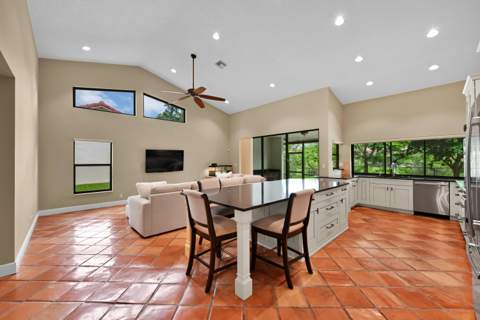 8571 NW 53rd Court, Coral Springs FL - photo 24 of 47