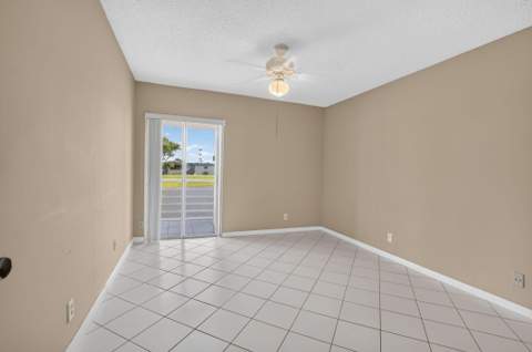 332 Capri G, Delray Beach FL - photo 19 of 54