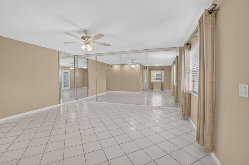 2 bedroom Condominium at 332 Capri G, Kings Point Capri Condos, Delray Beach — photo 5