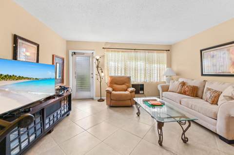270 Norwich L, West Palm Beach FL - photo 6 of 23