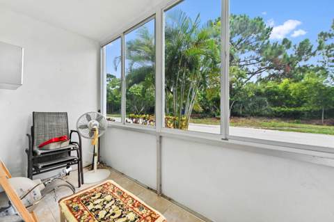 270 Norwich L, West Palm Beach FL - photo 12 of 23