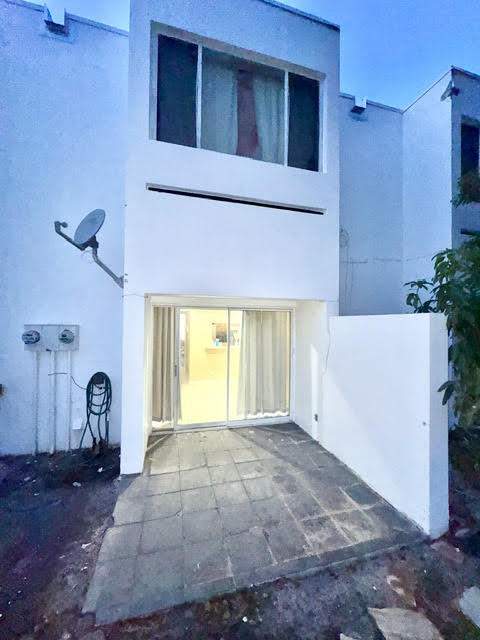 5090 Elmhurst Road #C, West Palm Beach FL - photo 8 of 14