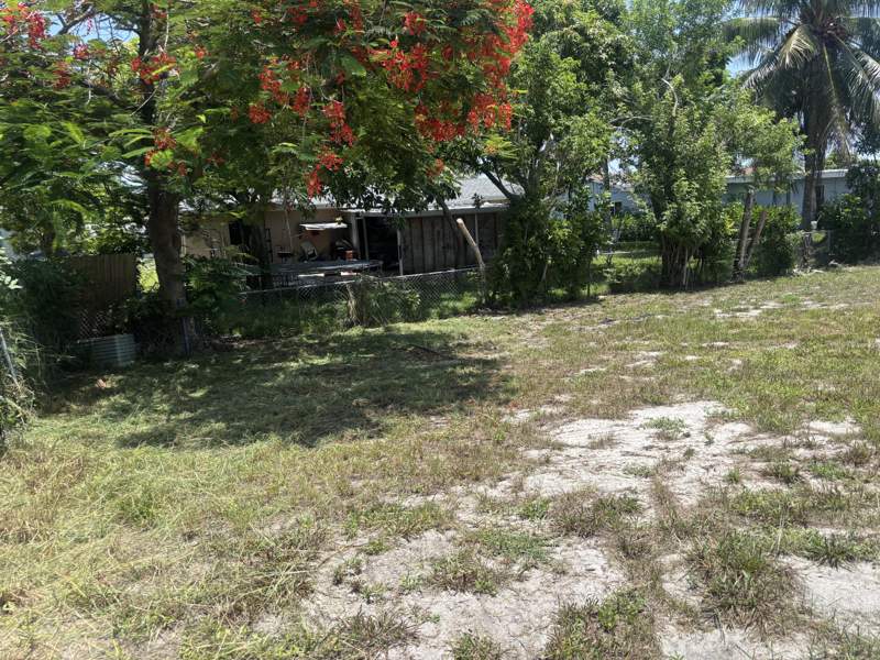 3 bedroom Single Family Residence at 1250 SW 5th Terrace, Commonwealth Manor, Deerfield Beach — photo 4