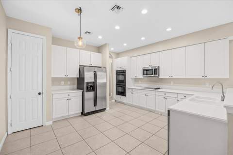 2166 SW Newport Isles Boulevard, Port St. Lucie FL - photo 15 of 65