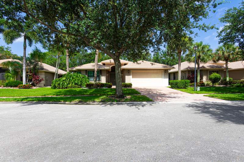 4 bedroom Single Family Residence at 8047 Via Grande, Tivoli Reserve, Boynton Beach — photo 5