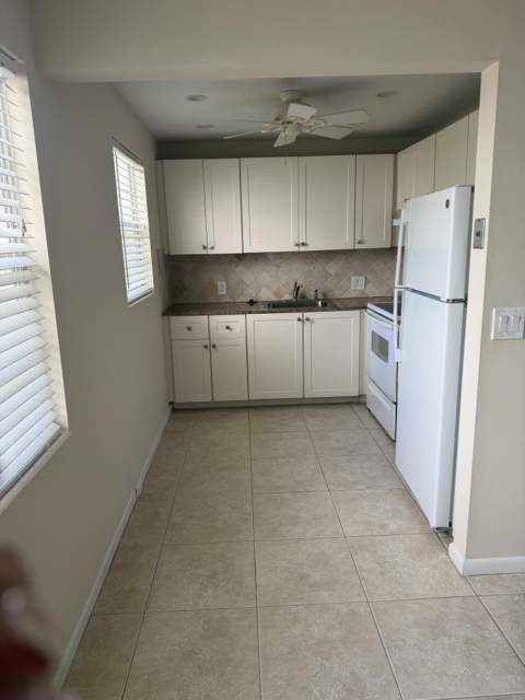 137 Fanshaw D, Boca Raton FL - photo 10 of 15