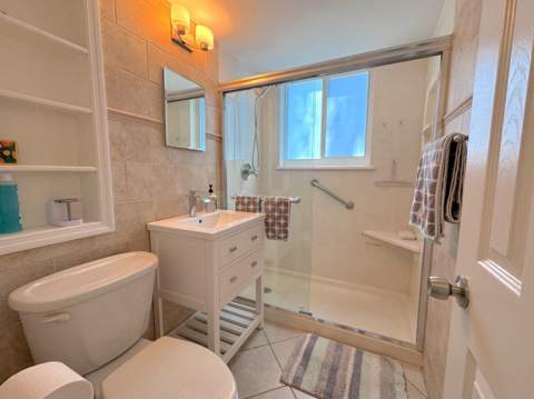 624 Antioch Avenue #6, Fort Lauderdale FL - photo 9 of 20