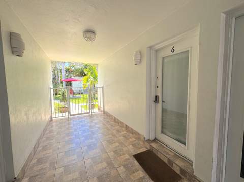 624 Antioch Avenue #6, Fort Lauderdale FL - photo 15 of 20