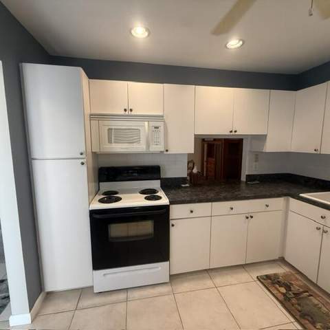 166 Lake Meryl Drive, West Palm Beach FL - photo 7 of 53