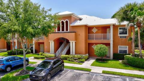 8326 Mulligan Circle #2123, Port St. Lucie FL - photo 10 of 45