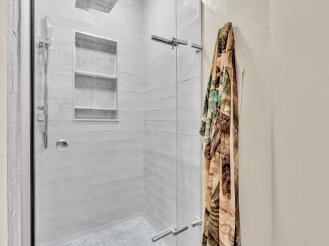 8 Hawthorne Lane, Boynton Beach FL - photo 16 of 77