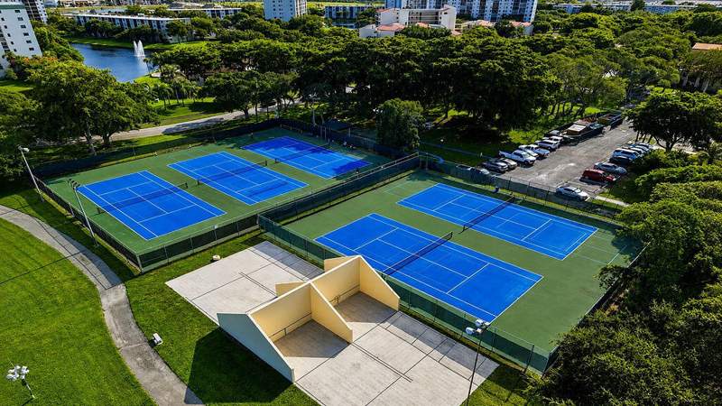 2 bedroom Condominium at 2322 S Cypress Bend Drive #311, Cypress Bend I-D Condo, Pompano Beach — photo 3