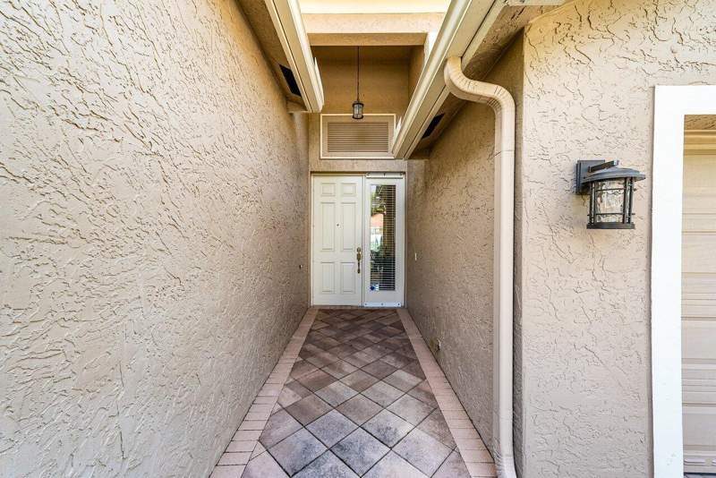 3 bedroom Single Family Residence at 10888 Deer Park Lane, Valencia Pointe, Boynton Beach — photo 4