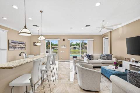 10888 Deer Park Lane, Boynton Beach FL - photo 6 of 55