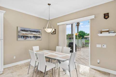 10888 Deer Park Lane, Boynton Beach FL - photo 12 of 55