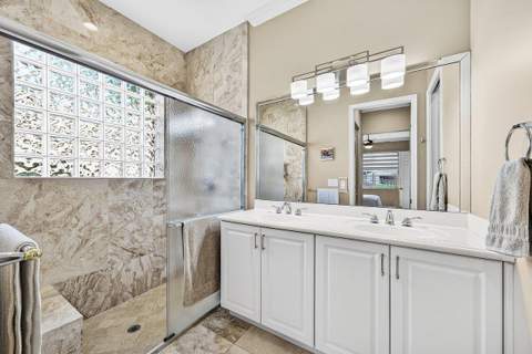 10888 Deer Park Lane, Boynton Beach FL - photo 18 of 55