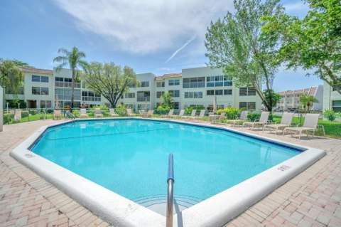 6870 Royal Palm Boulevard #202m, Margate FL - photo 23 of 25
