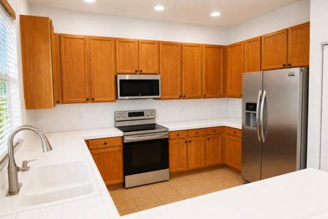 609 SW 167th Way, Pembroke Pines FL - photo 9 of 31