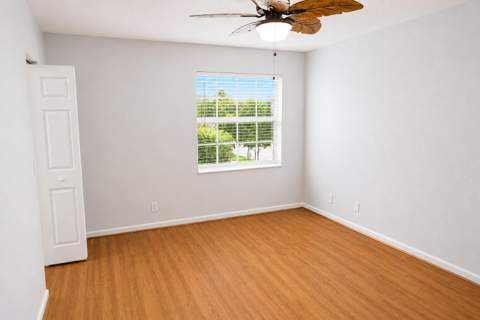 609 SW 167th Way, Pembroke Pines FL - photo 20 of 31