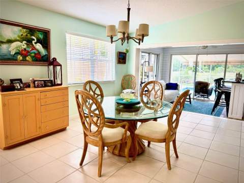 10744 SW Elsinore Drive, Port St. Lucie FL - photo 6 of 12